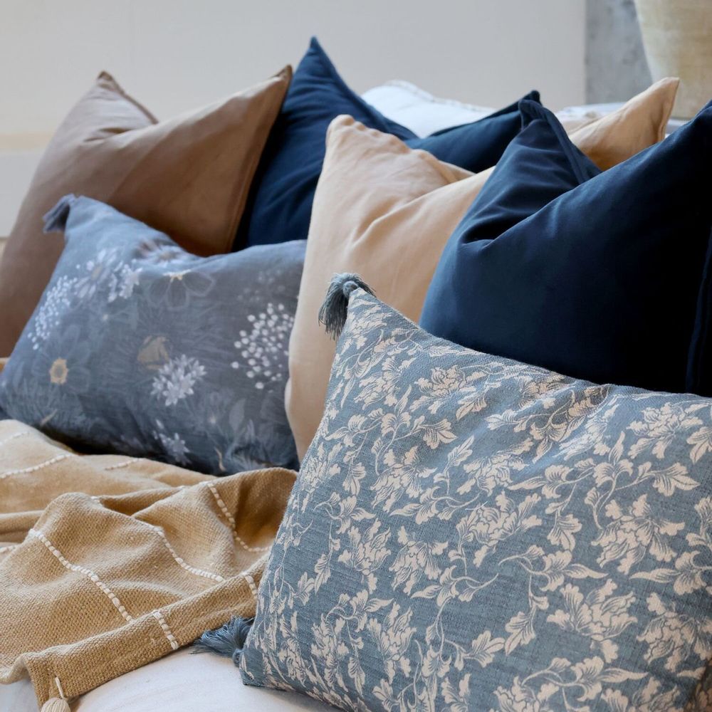 Coussins textile - Aix - Magnifiques textiles - CHIC ANTIQUE A/S