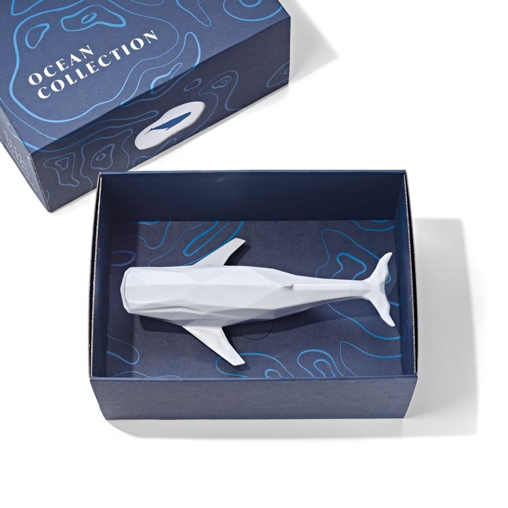 Sculptures, statuettes and miniatures - Porcelain Whale Sculpture – White - OCEANSTORE DESIGN