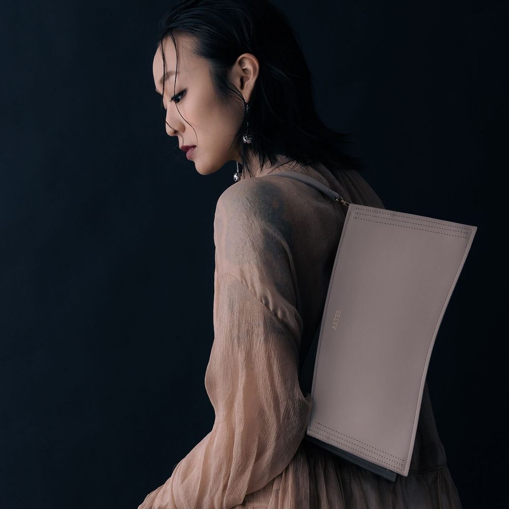 Bags and totes - Leather Bag - Cáng, Velia, Liberna, Loch Collection - AETER