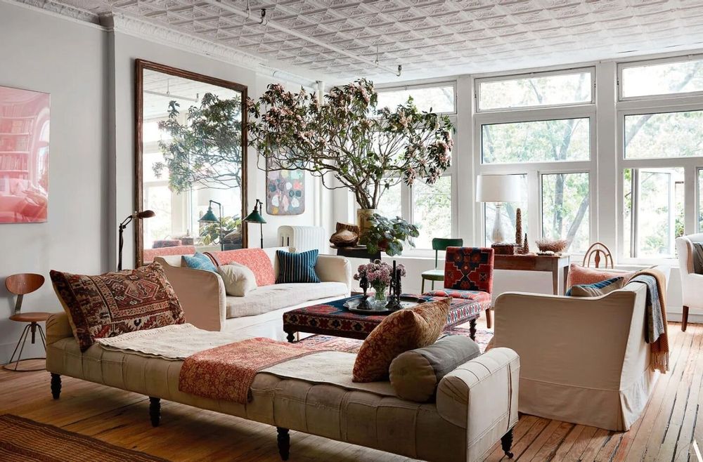 Decorative objects - AD at Home: Architectural Digest - NEW MAGS