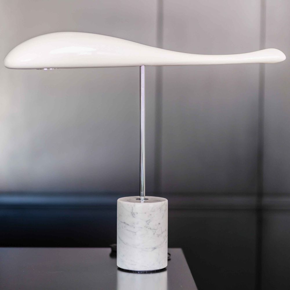 Table lamps - Flying Fish I Table Lamp I White - SOFTICATED