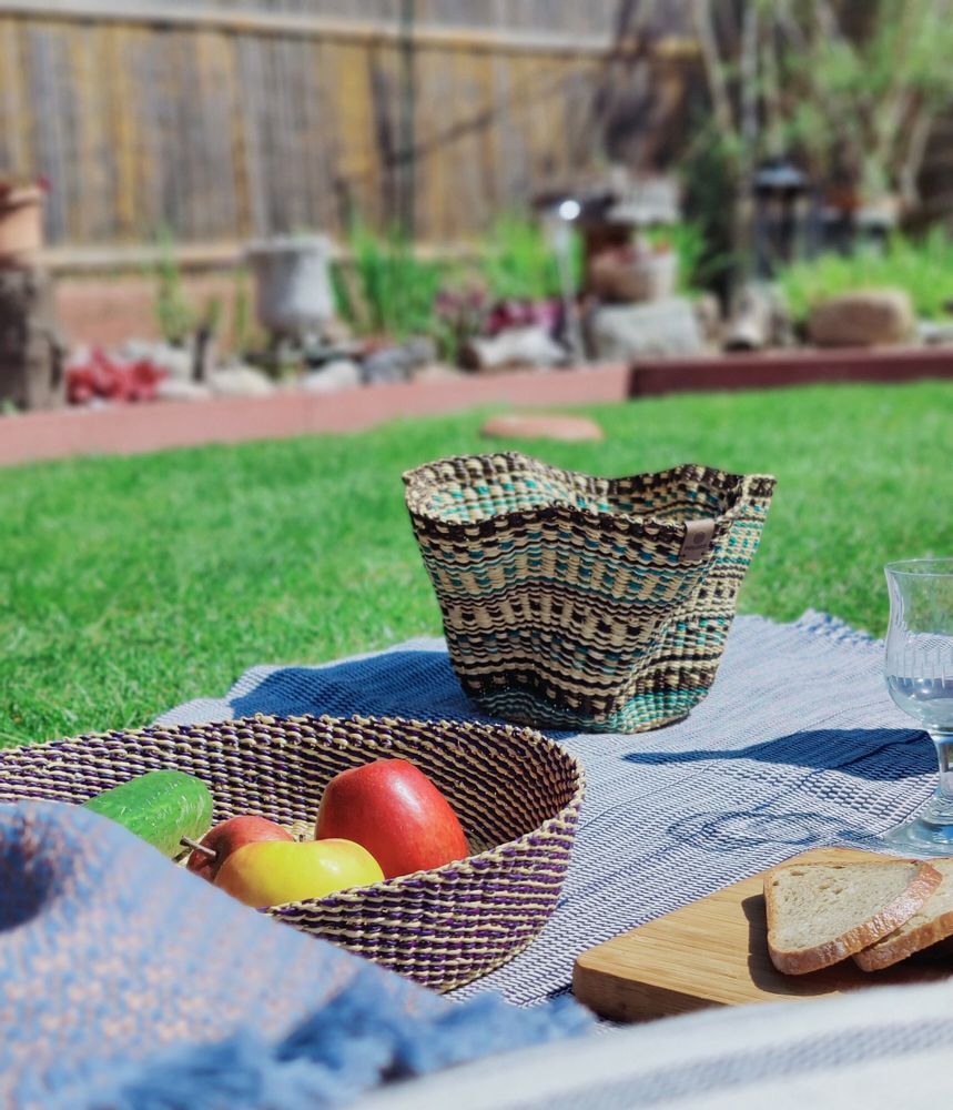 Objets de décoration - Panier Sitso Wave petit | Panier de rangement | Sculptur | bleu brun - SOLOKO