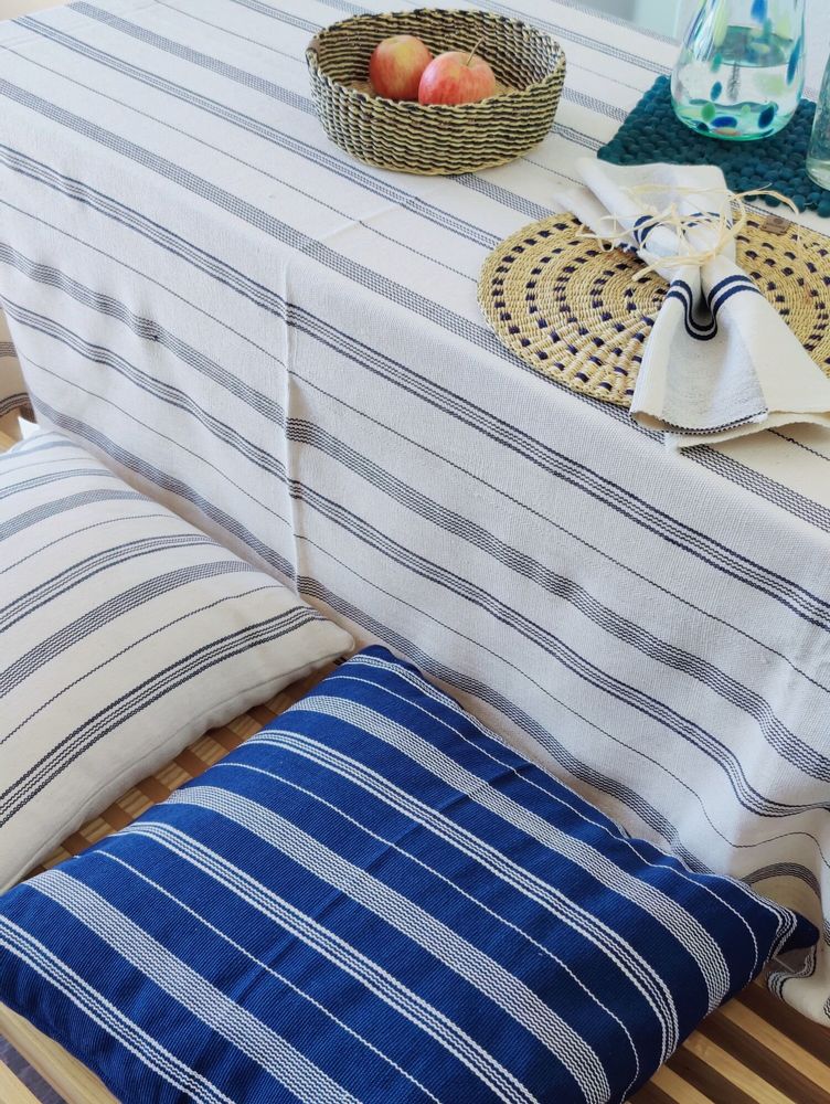 Coussins textile - Housse de coussin tissée à la main | Tsiame Bleu royal, rayures beige - SOLOKO