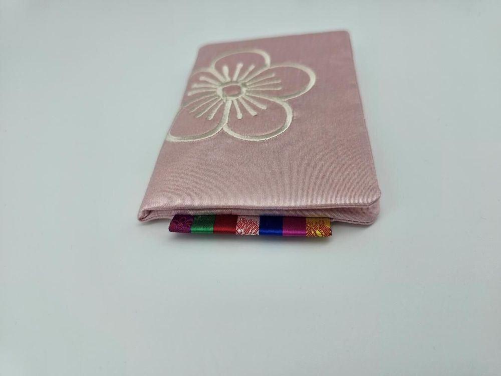 Bags and totes - [Green Flair] Plum flowers card wallet - SEOUL DESIGN FOUNDATION