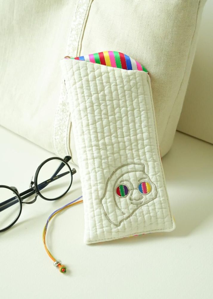 Glasses - [Green Flair] Shilla’s smile sunglasses case - SEOUL DESIGN FOUNDATION