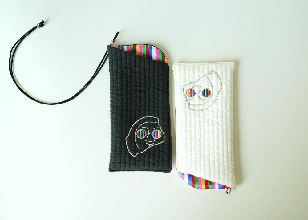 Glasses - [Green Flair] Shilla’s smile sunglasses case - SEOUL DESIGN FOUNDATION