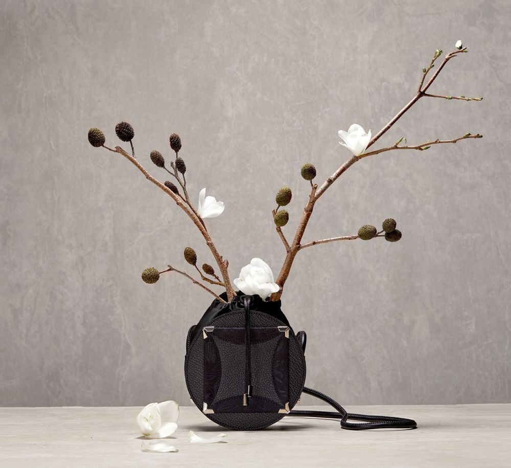 Bags and totes - [PYOGO STUDIO] YOEUI ROUND BAG - SEOUL DESIGN FOUNDATION
