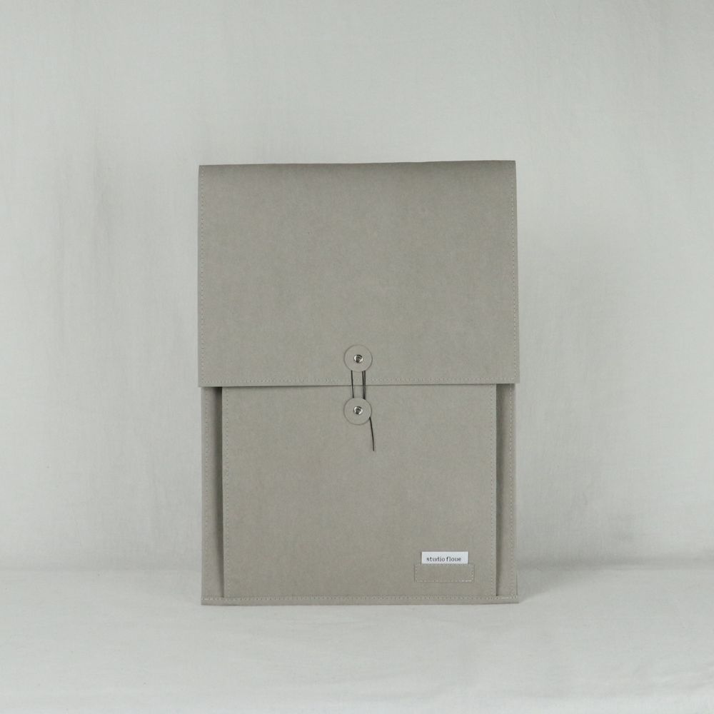 Leather goods - [studio floue] Paper Leather Laptop Pouch - SEOUL DESIGN FOUNDATION