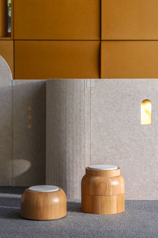 Tables et chaises pour enfant - TOTEM Tabourets (lot de 2) - TINY ARCHITECTURE