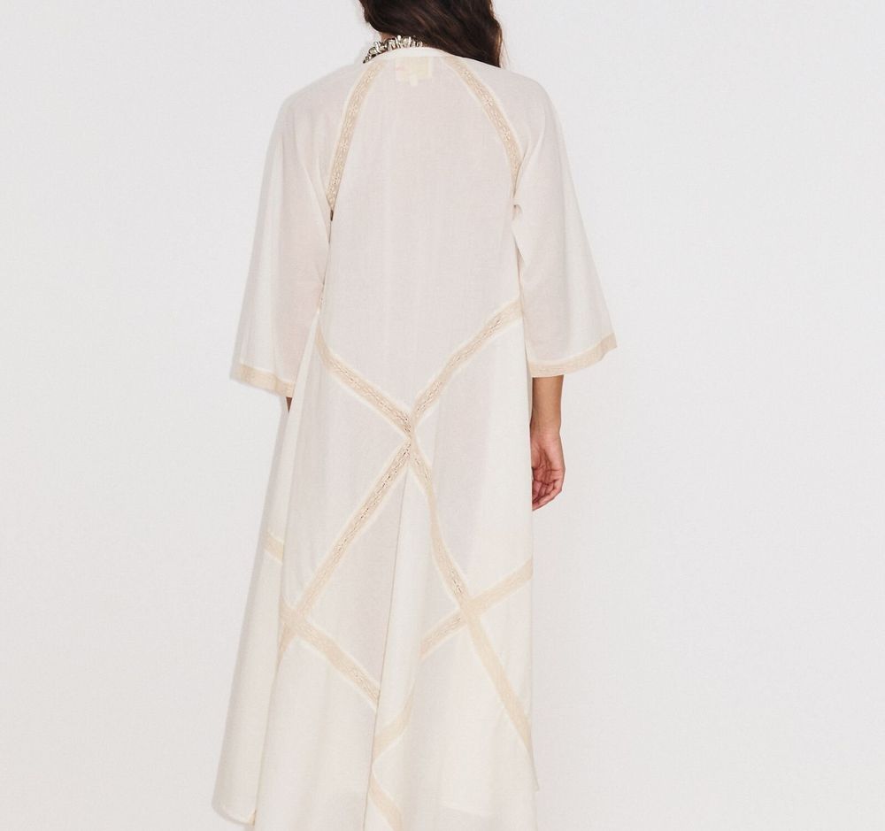 Prêt-à-porter - 131 . ROBE LONG 3/4 CARLA - STELLA FOREST