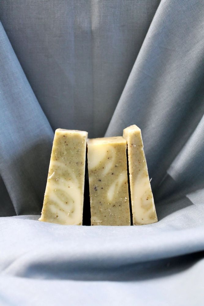 Beauty products - Exfoliating organic soap - The Gardener - NOUS LE SAVONS