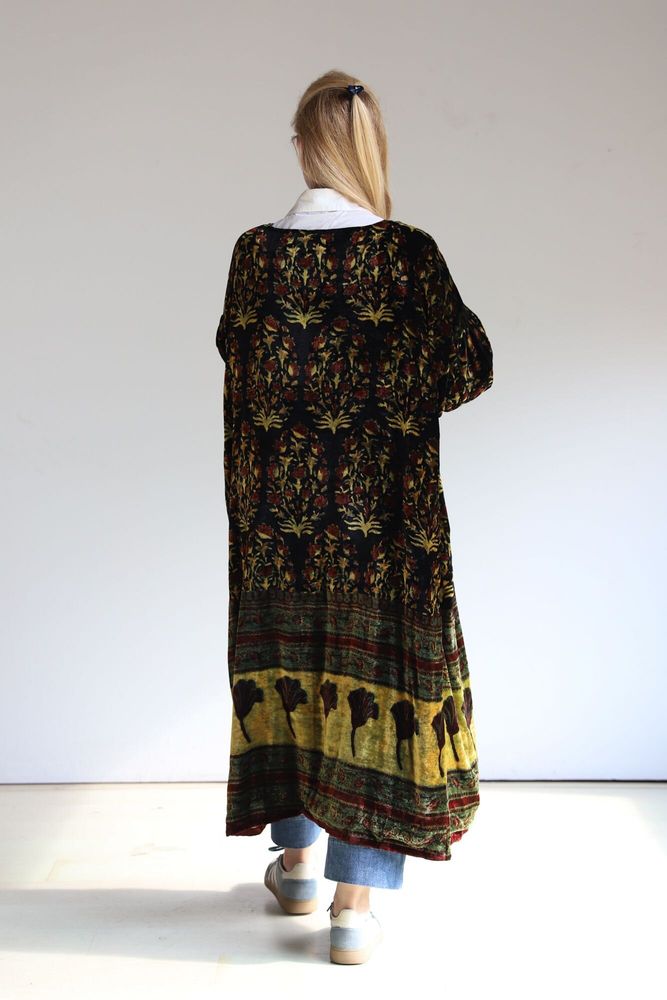 Apparel - Silk velvet printed kimono - SANJANAANDME