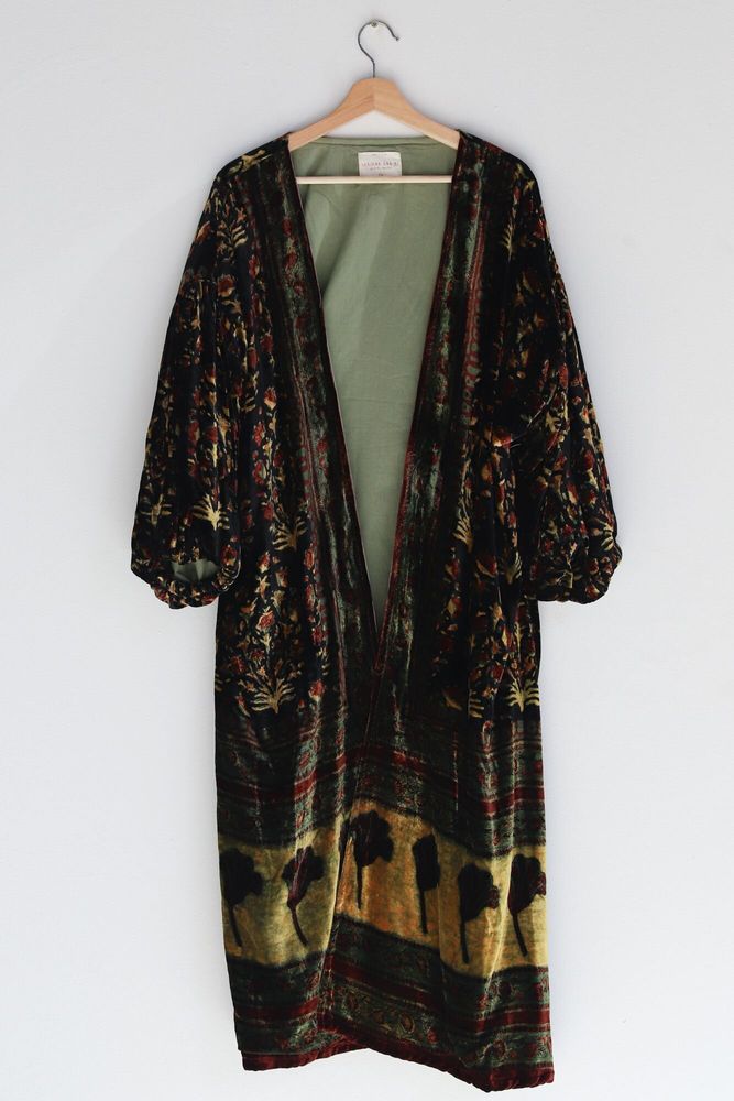 Apparel - Silk velvet printed kimono - SANJANAANDME