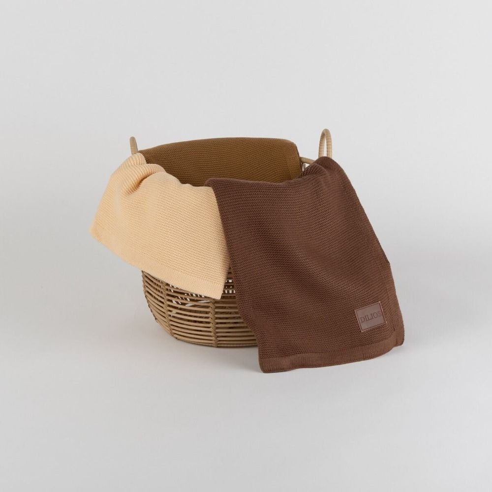 Throw blankets - Blanket AMELIA, 120x175cm, Brown - DILIOS