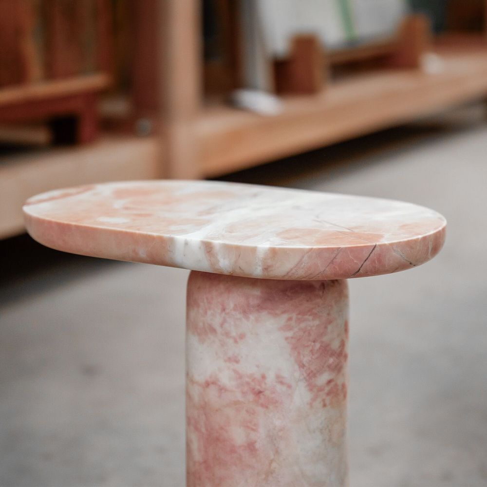 Coffee tables - "BOLD" PINK MARBLE SIDE TABLE - KIWANO CONCEPT