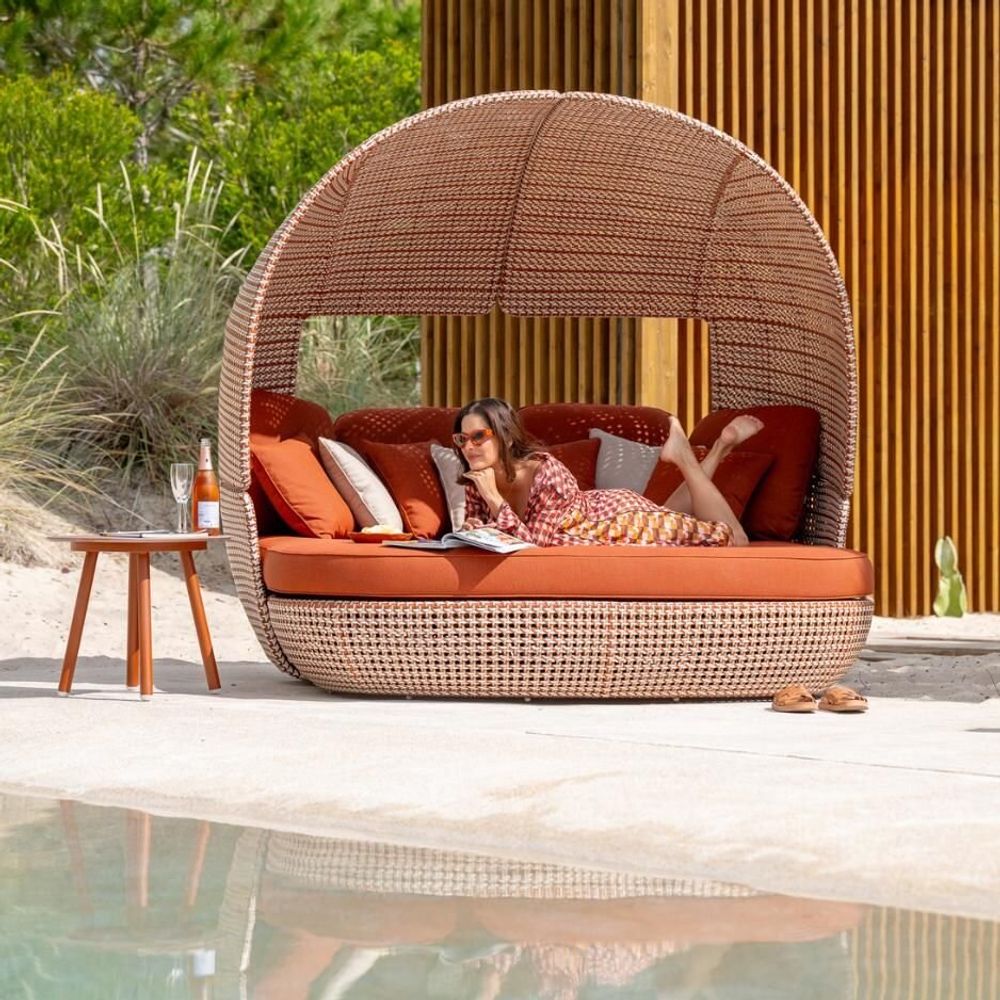 Lawn sofas - Phil Daybed - JATI KEBON