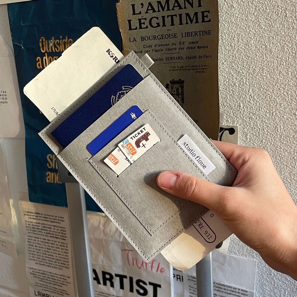 Stationery - [studio floue] Paper Leather Passport Case - SEOUL DESIGN FOUNDATION