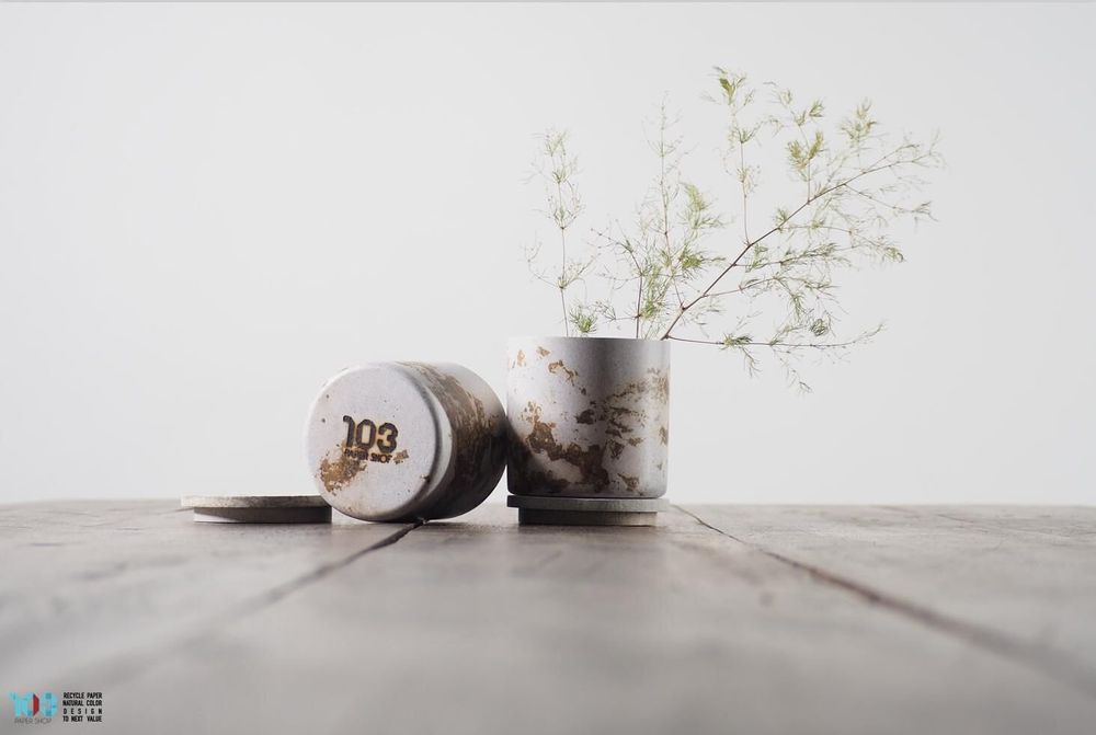 Decorative objects - OUR DESIGN RESTORES LIFE TO RECYCLE PAPER AND OTHER NATURAL MATERIALS. - 103PAPER SHOP