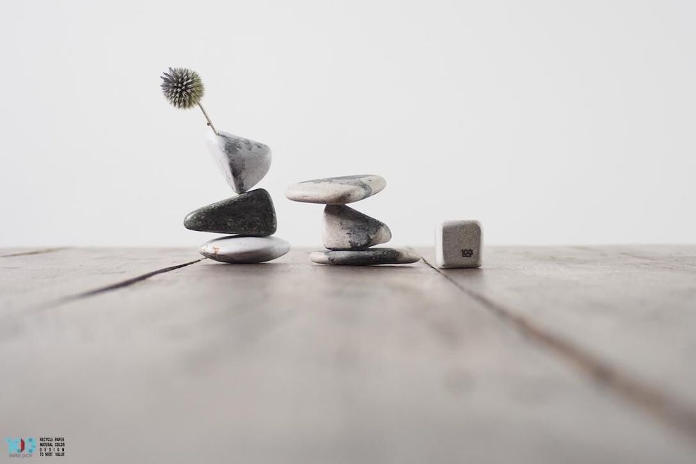 Decorative objects - OUR DESIGN RESTORES LIFE TO RECYCLE PAPER AND OTHER NATURAL MATERIALS. - 103PAPER SHOP