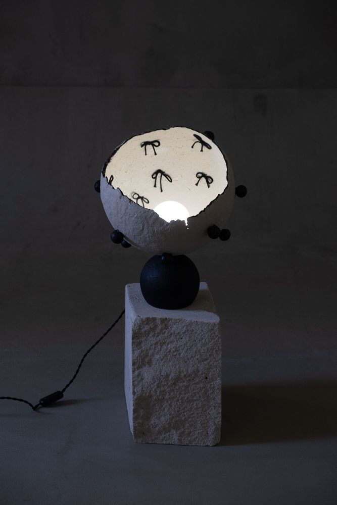 Lampes de table - Moon Bowl – Sculptural Table Lamp - PLETOSTUDIO