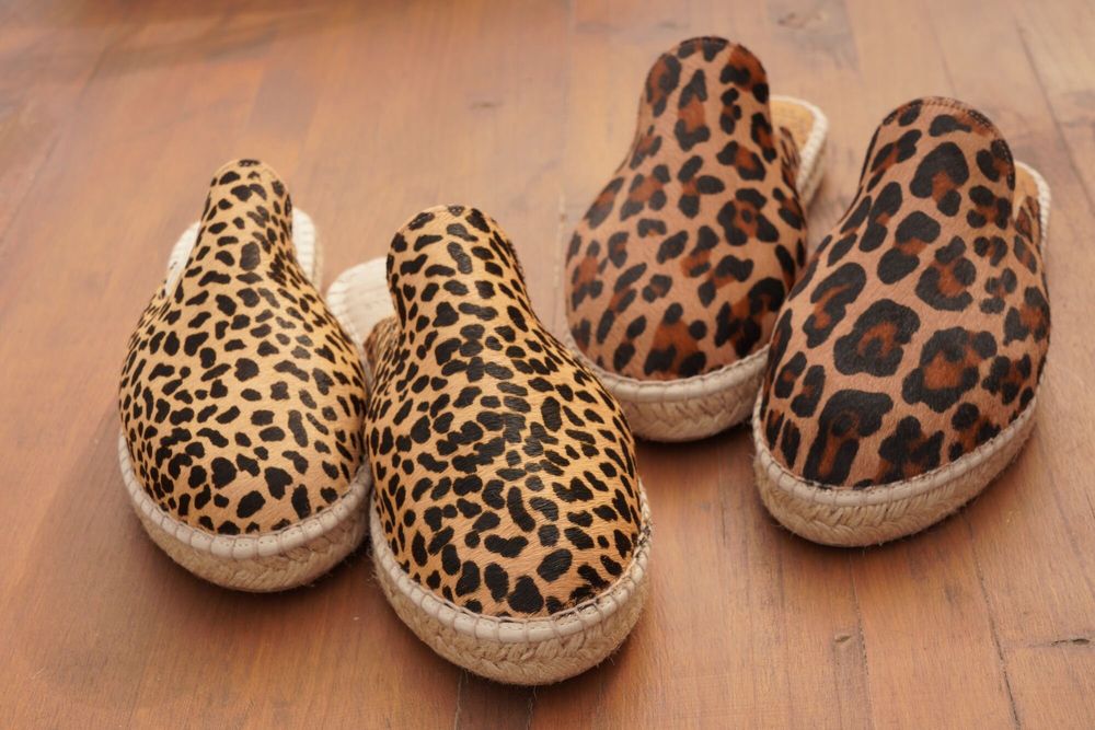 Shoes - Slippers with bite: become the queen of the urban jungle - ATELIER COSTÀ