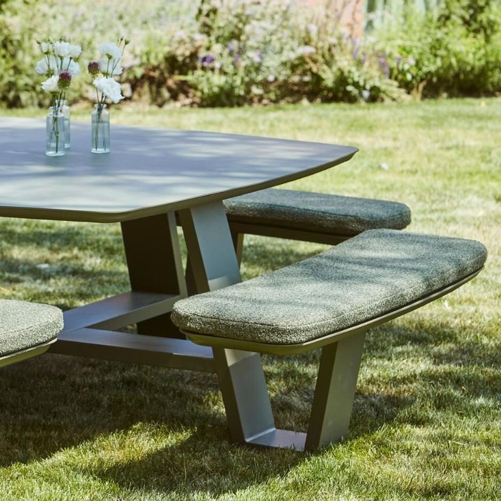 Lawn tables - Squadro Dining table - JATI KEBON