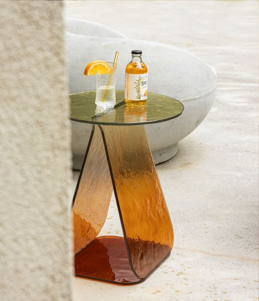 Decorative objects - Table YOUMY ronde verre - MADEMOISELLE JO