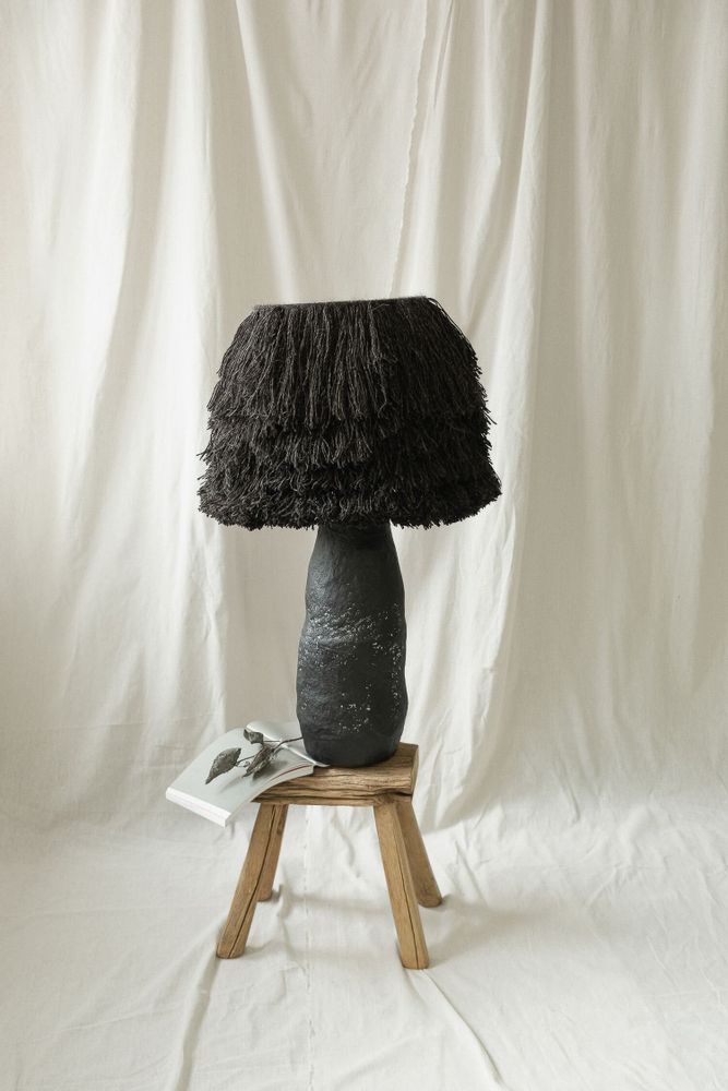Lampes de table - Lampe de table Smola en laine — Éclairage écologique Japandi & Wabi-Sa - PLETOSTUDIO