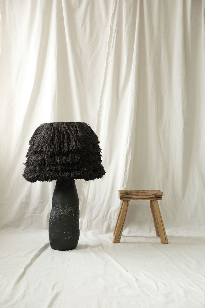 Lampes de table - Lampe de table Smola en laine — Éclairage écologique Japandi & Wabi-Sa - PLETOSTUDIO