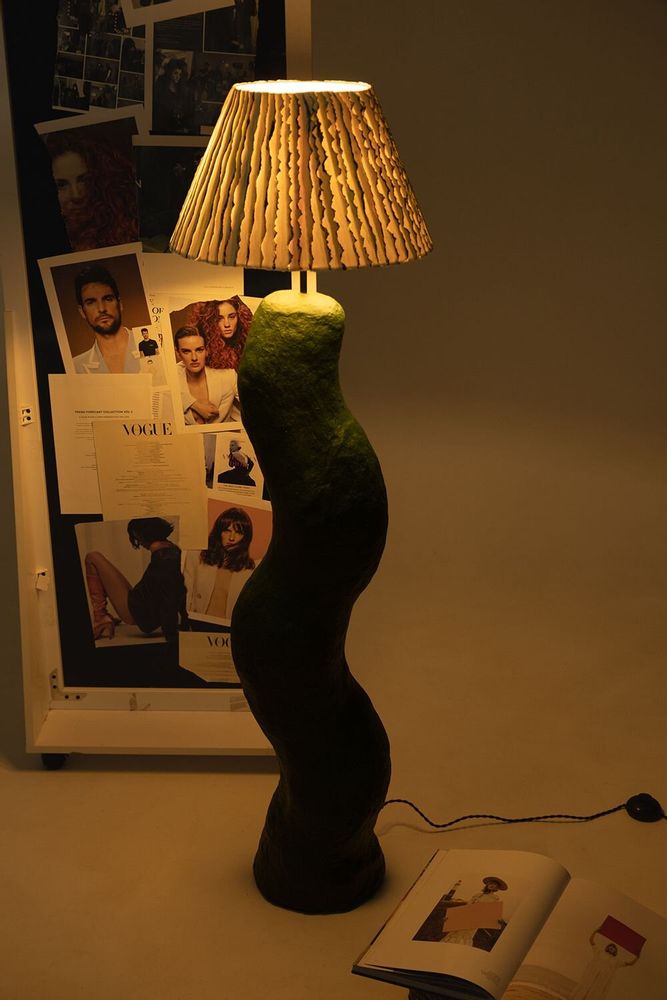 Lampadaires - Lampadaire Shadow Akva — Design d'éclairage sculptural organique - PLETOSTUDIO