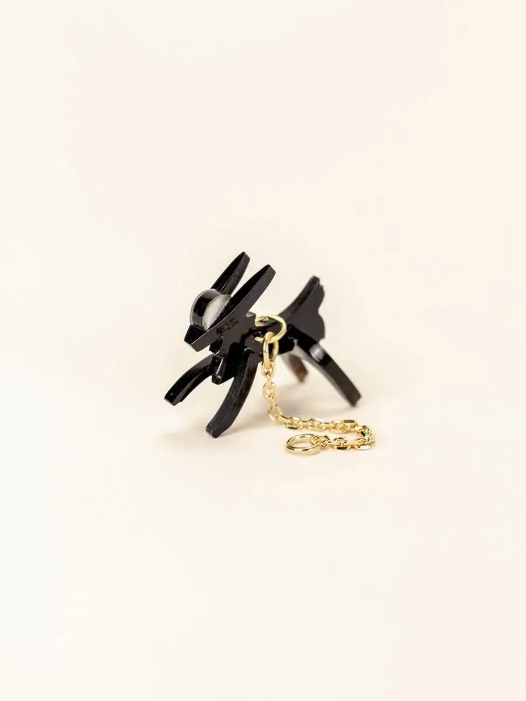 Jewelry - Goat ear charm in black horn and mother-of-pearl - L INDOCHINEUR X RIVÊT