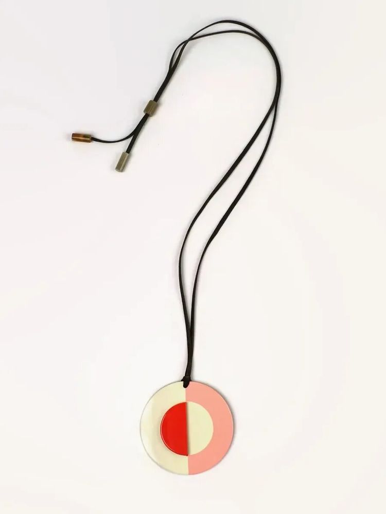 Jewelry - Pendant in horn and tricolor lacquer - L INDOCHINEUR X RIVÊT