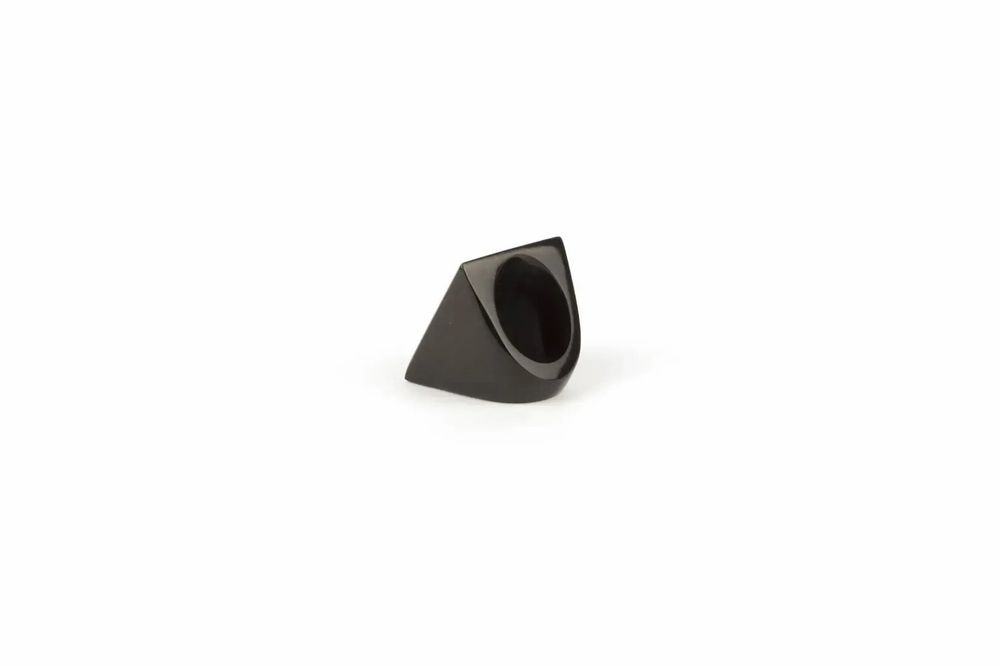 Jewelry - Pyramid ring in blond horn in Size M - L INDOCHINEUR X RIVÊT