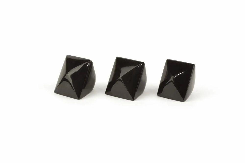 Jewelry - Pyramid ring in blond horn in Size M - L INDOCHINEUR X RIVÊT