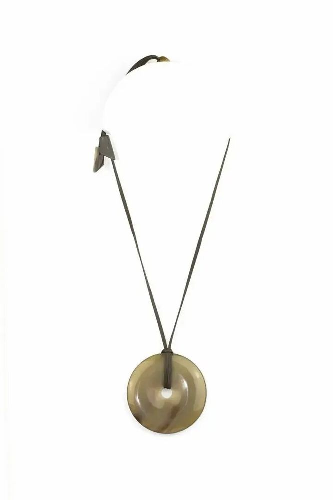Jewelry - Perforated disc pendant in marbled black horn - L INDOCHINEUR X RIVÊT