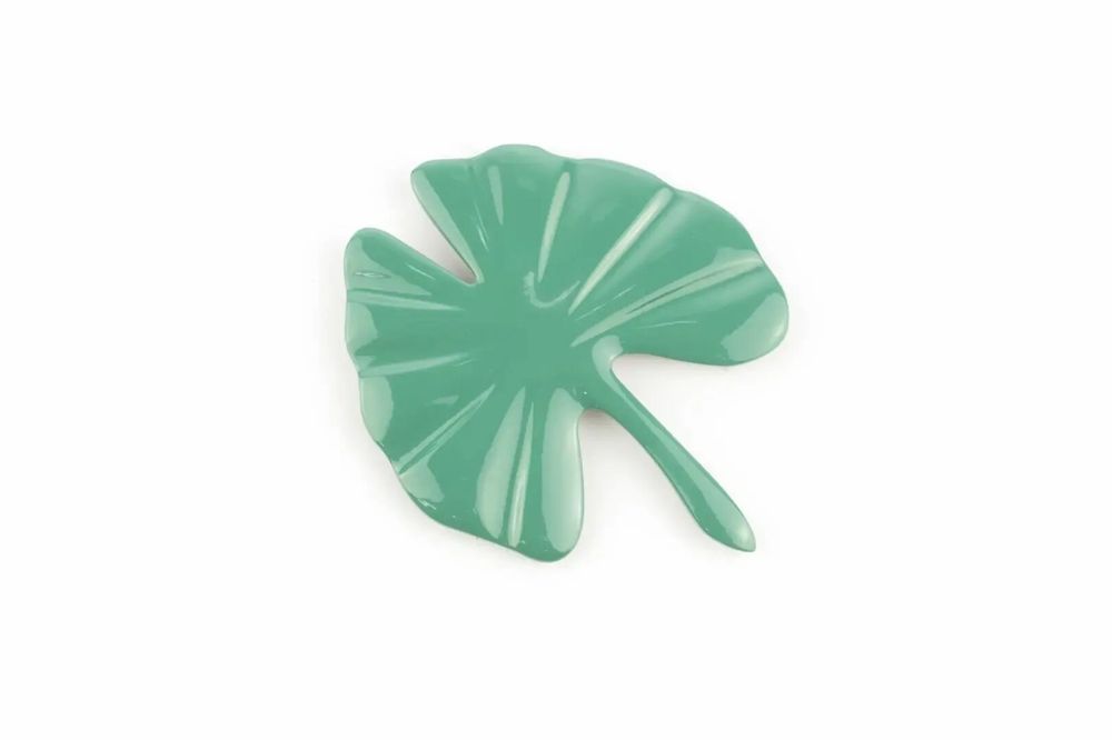Brooches - Large ginkgo brooch in marbled black horn - L INDOCHINEUR X RIVÊT