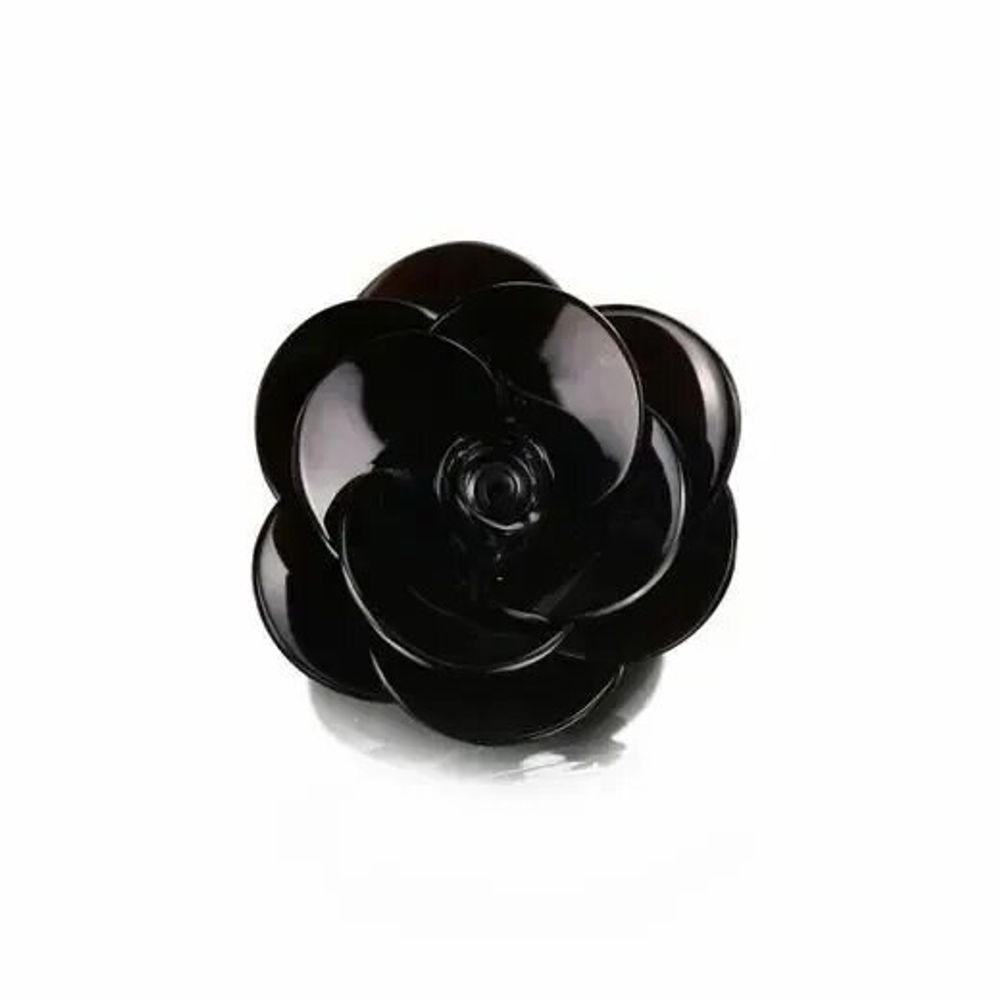 Brooches - Flower brooch in blond horn - L INDOCHINEUR X RIVÊT