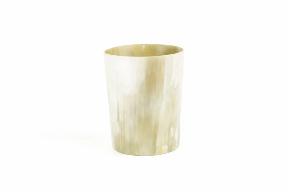 Candlesticks and candle holders - Small candle in blond horn - L INDOCHINEUR X RIVÊT
