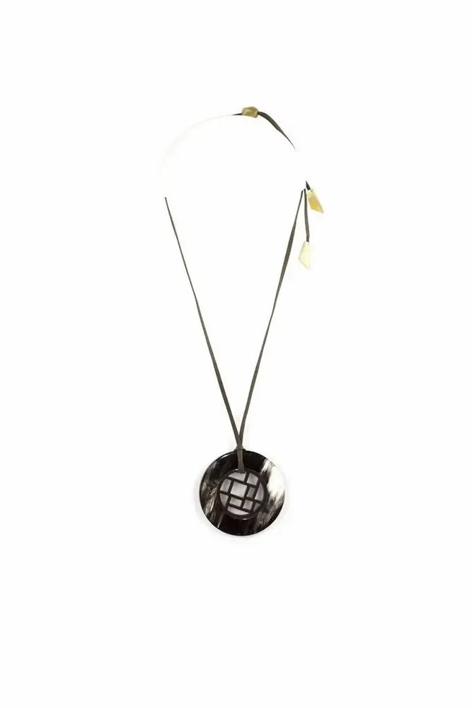 Bijoux - Pendentif damier cerclé en sabot - L INDOCHINEUR X RIVÊT