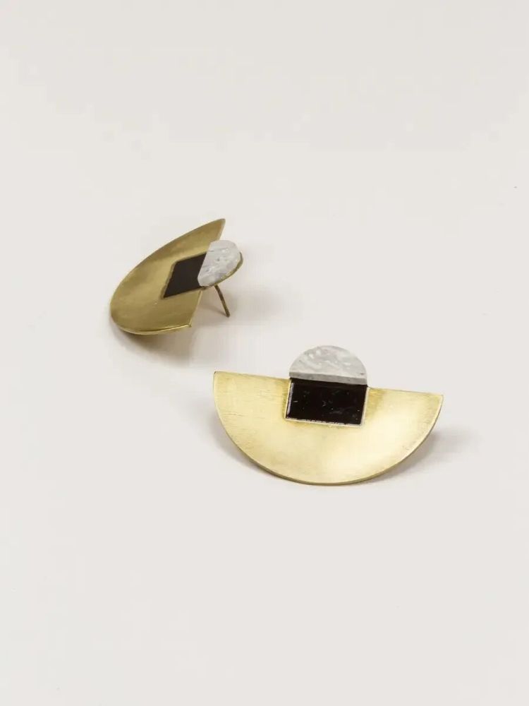 Jewelry - Stone & Brass Crescent earrings - L INDOCHINEUR X RIVÊT