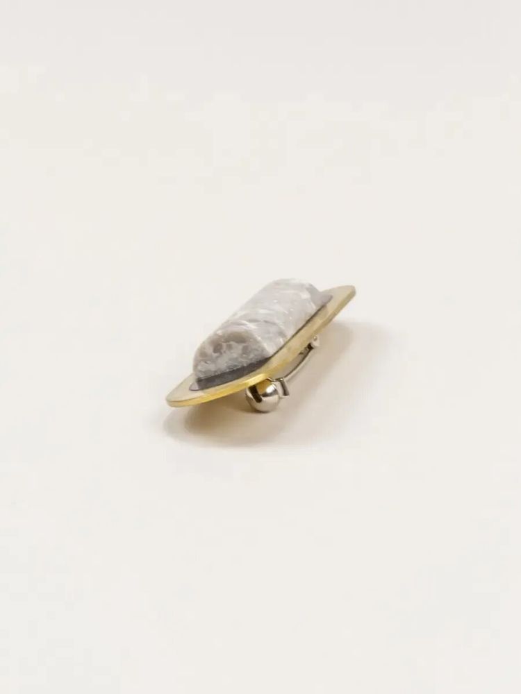 Broches - Broche Cartouche Laiton pierre - L INDOCHINEUR X RIVÊT