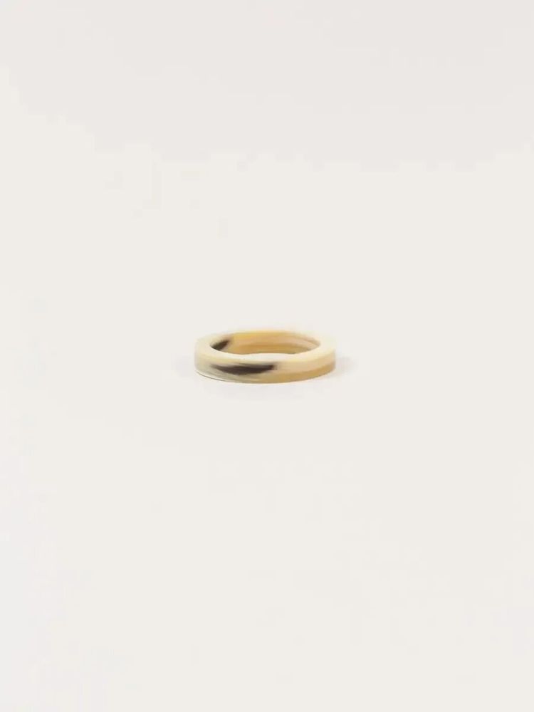Jewelry - Impasse ring in blond horn in Size S - L INDOCHINEUR X RIVÊT