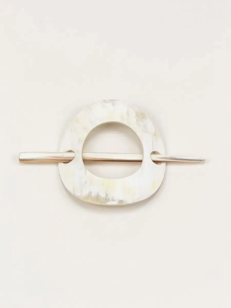 Accessoires cheveux - Cache chignon anneau rond en corne blonde - L INDOCHINEUR X RIVÊT