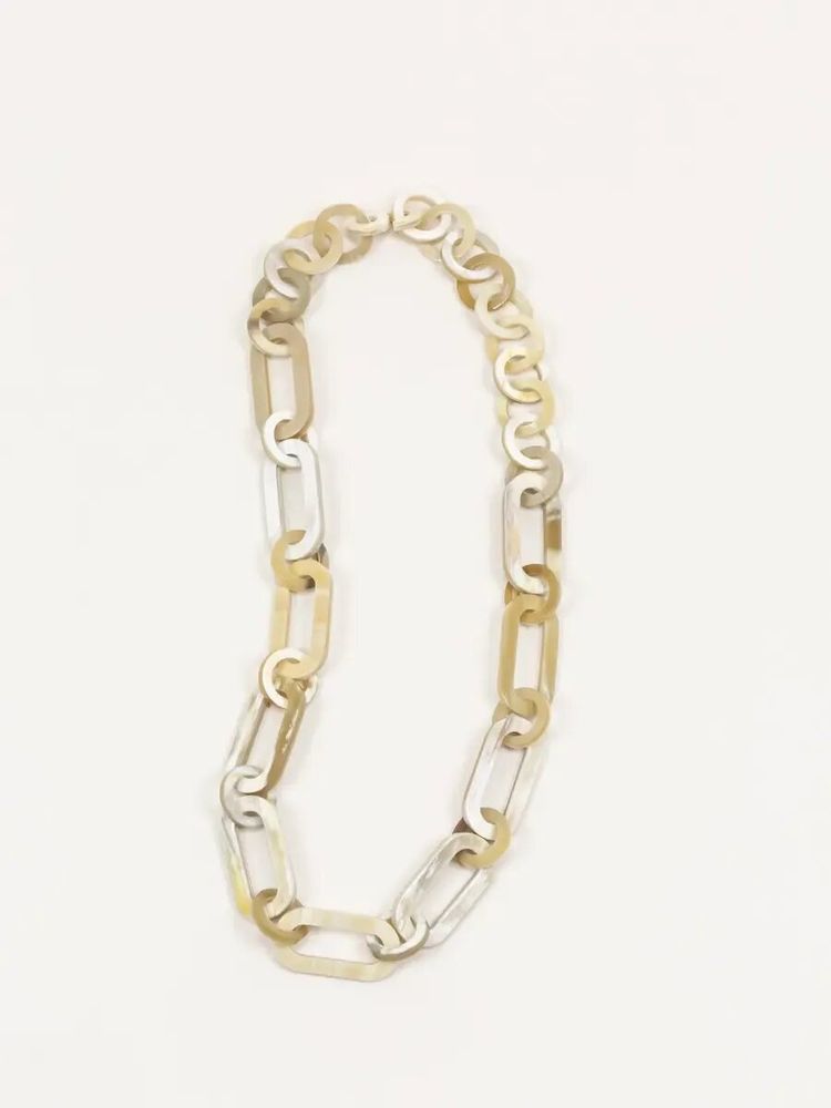 Bijoux - Collier anneaux épais ronds et ovales bords droits en corne blonde africaine - L INDOCHINEUR X RIVÊT