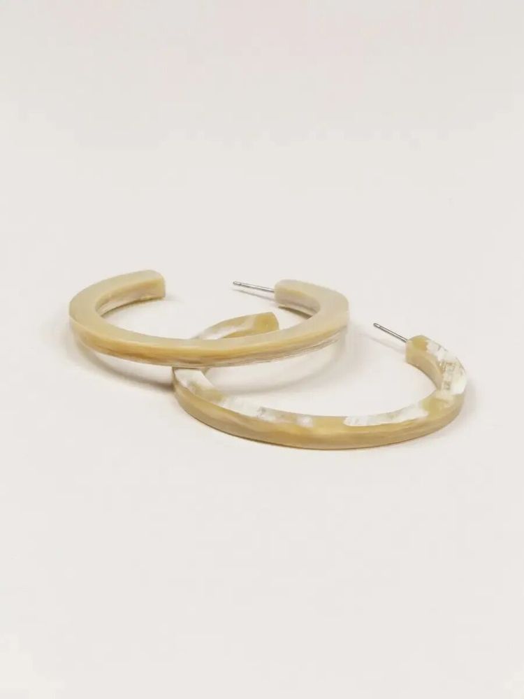Bijoux - Boucle d'oreille petits anneaux ronds bords droits en corne noire Africaine - L INDOCHINEUR X RIVÊT