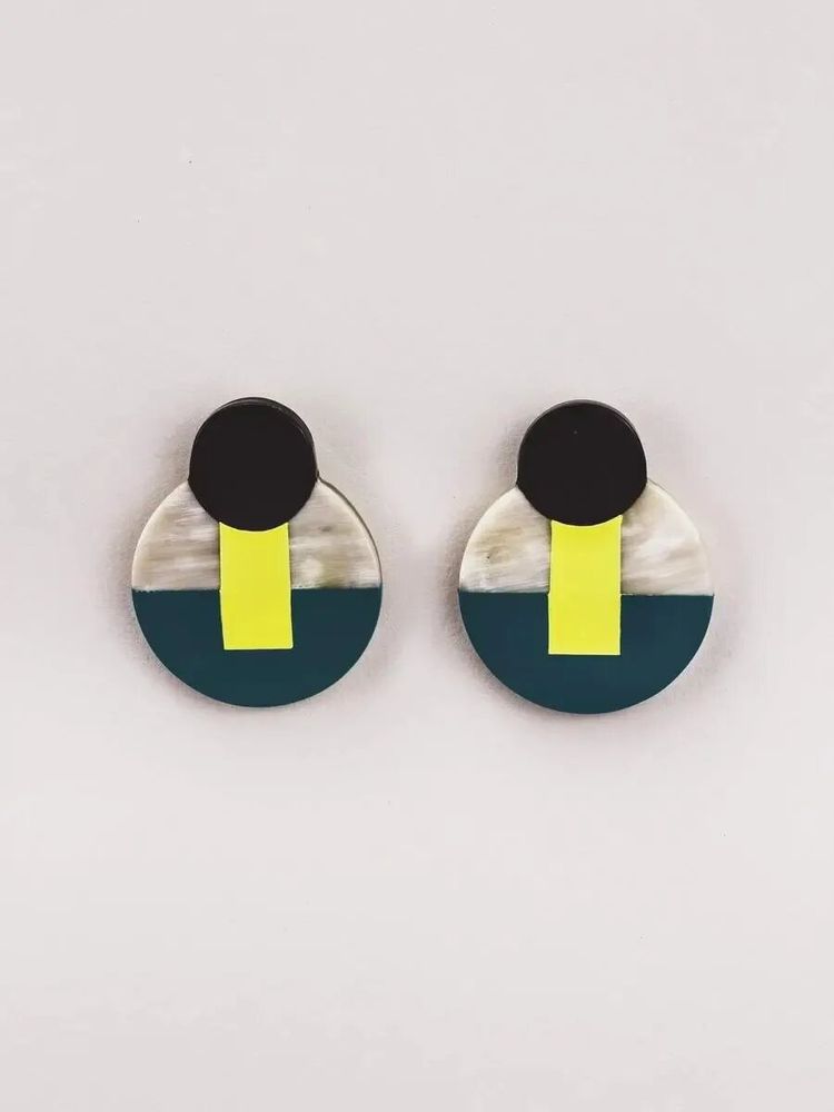 Bijoux - Boucles d'oreilles à clips Détour en corne blonde et laque - L INDOCHINEUR X RIVÊT