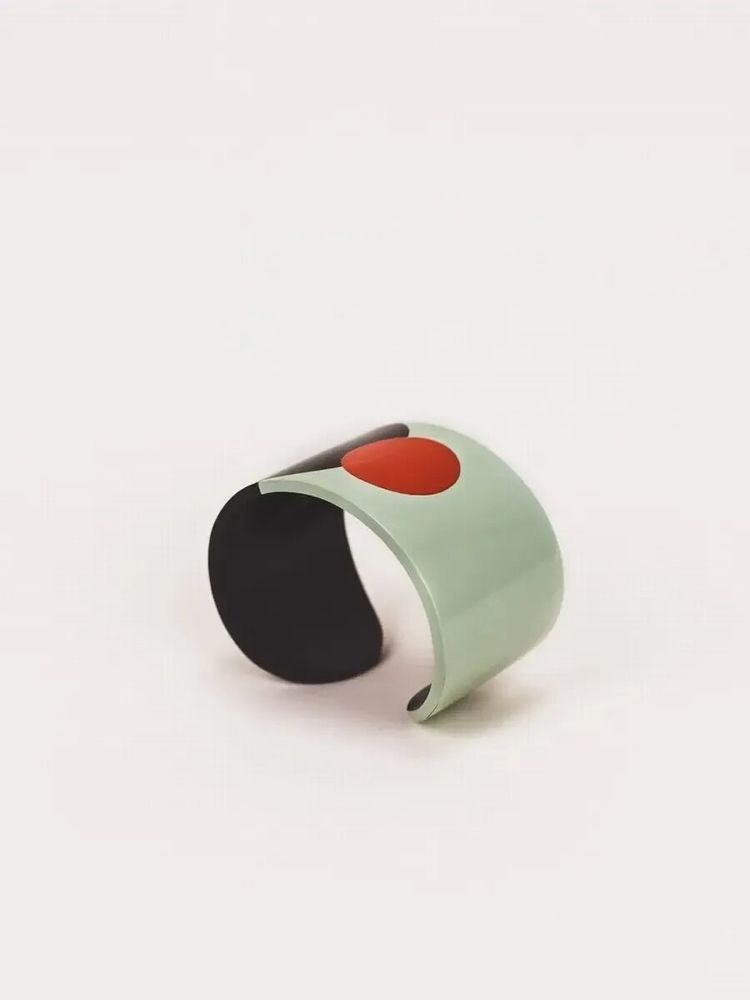 Bracelets - Manchette Icare en corne et laque orange et vert taille M - L INDOCHINEUR X RIVÊT
