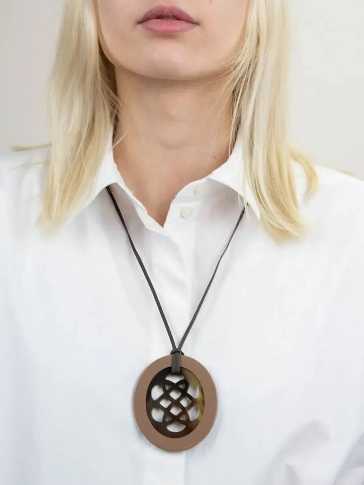 Jewelry - Oval hoof pendant with longevity patterns and coffee cream lacquer - L INDOCHINEUR X RIVÊT