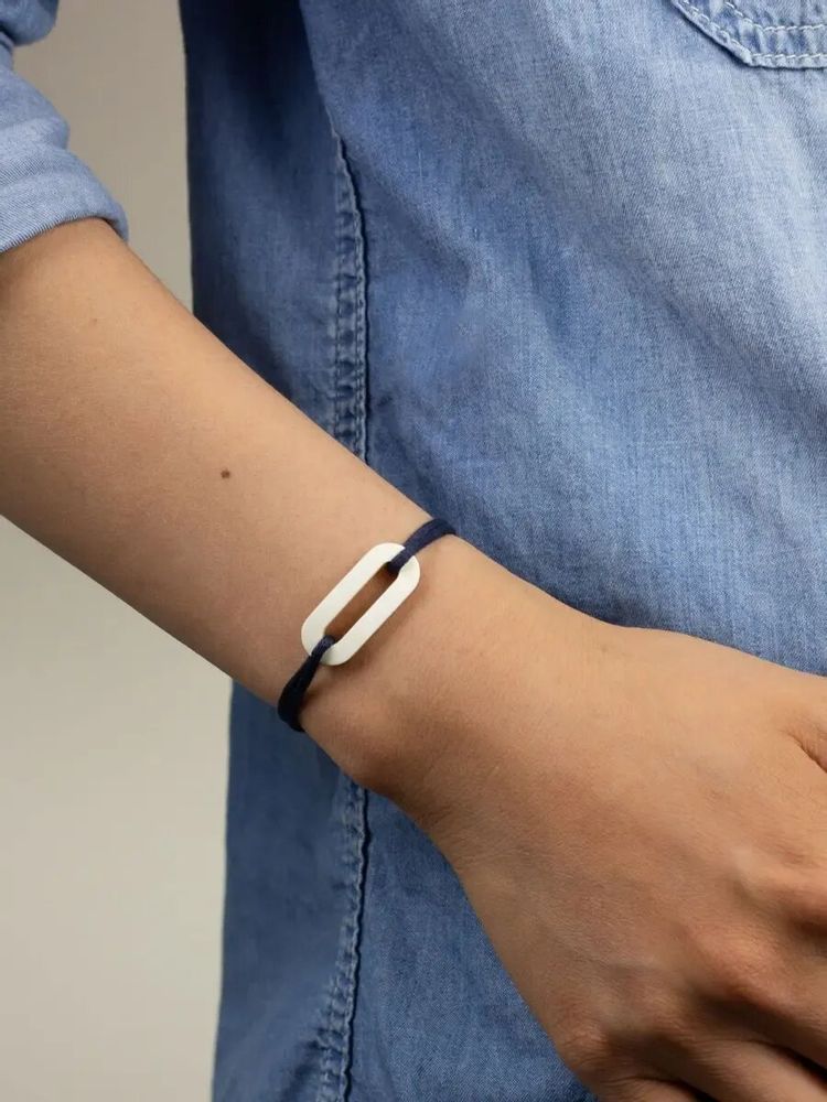Bracelets - Oval cord bracelet with 1 hole in blond horn - L INDOCHINEUR X RIVÊT
