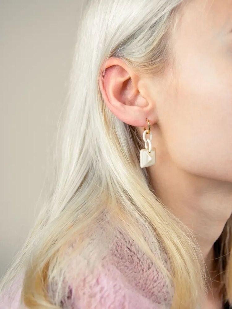 Bijoux - Créoles laiton Radiant en sabot et laque rose - L INDOCHINEUR X RIVÊT